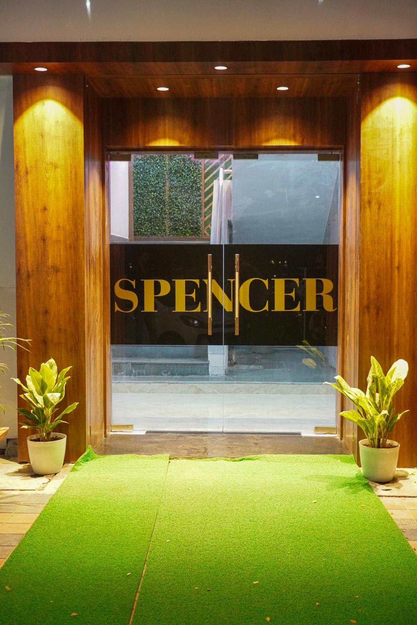 Hotel Spencer-Navi Mumbai Bagian luar foto
